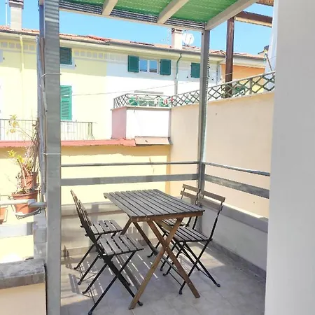 La Casa In Passeggiata - Seancity Дом отдыха *