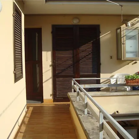 La Casa In Passeggiata - Seancity Виареджо