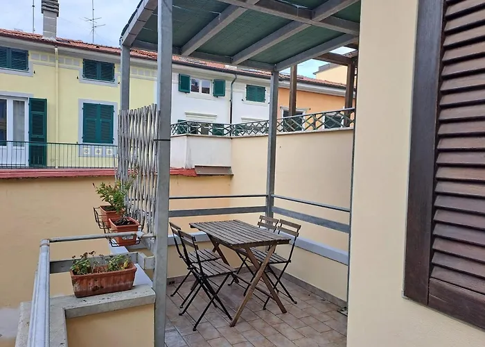 La Casa In Passeggiata - Seancity * فياريجيو