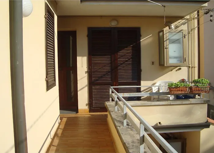 La Casa In Passeggiata - Seancity فياريجيو